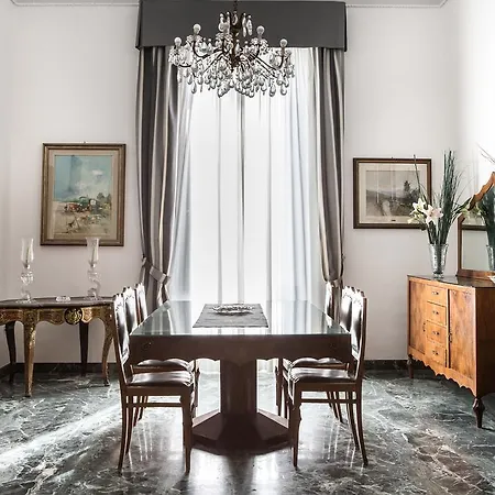 Bed & Breakfast Palazzo Angelelli 3*