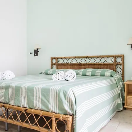 Bed & Breakfast Palazzo Angelelli 3*