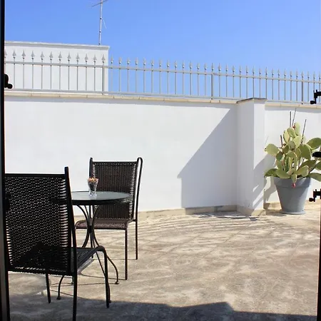 Bed & Breakfast Palazzo Angelelli 3*