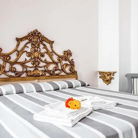 Palazzo Angelelli 3*