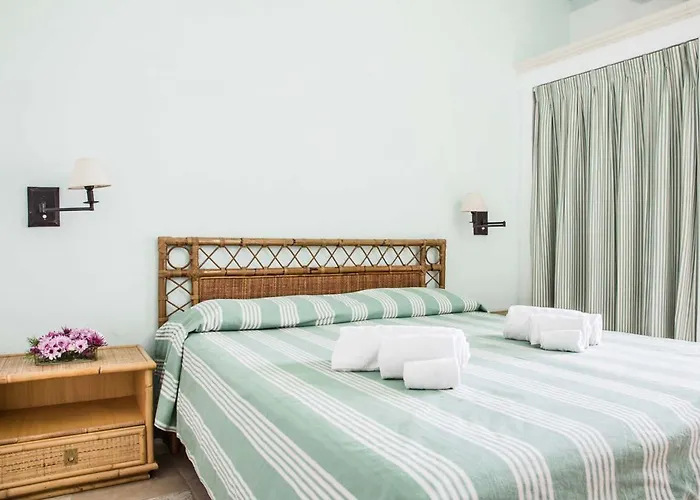 فندق مبيت وإفطار Palazzo Angelelli غالّيبولي