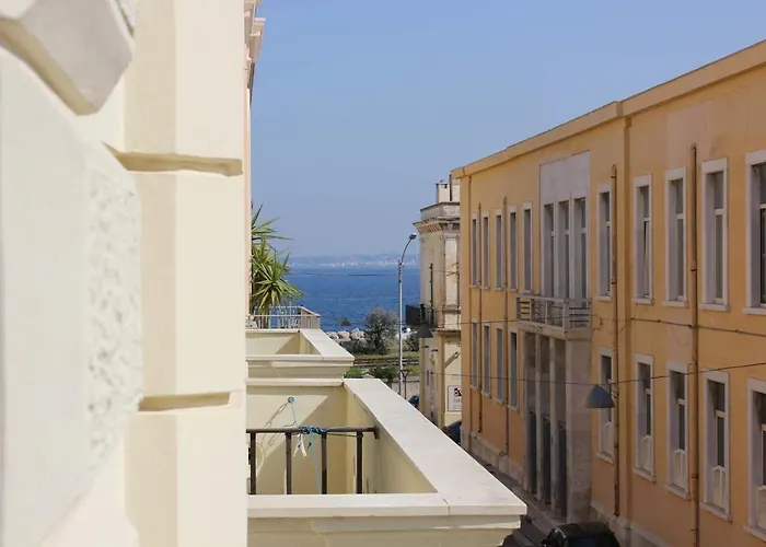 Palazzo Angelelli فندق مبيت وإفطار 3*