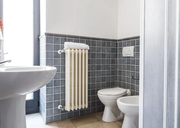 Palazzo Angelelli فندق مبيت وإفطار غالّيبولي