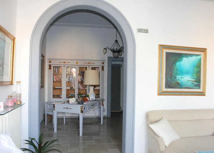 فندق مبيت وإفطار Palazzo Angelelli 3*