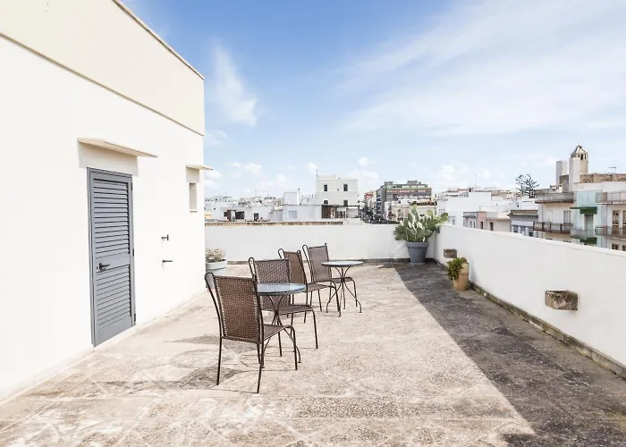 فندق مبيت وإفطار Palazzo Angelelli غالّيبولي