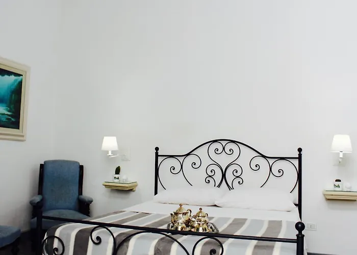 فندق مبيت وإفطار Palazzo Angelelli 3*