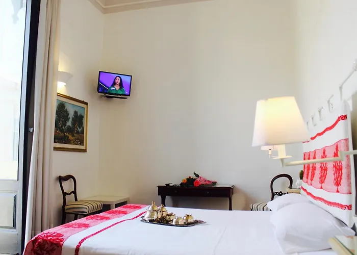 Palazzo Angelelli فندق مبيت وإفطار غالّيبولي