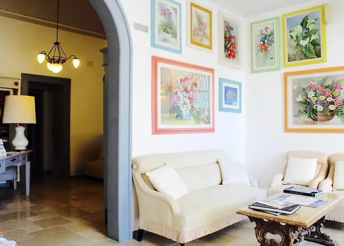 Palazzo Angelelli فندق مبيت وإفطار غالّيبولي