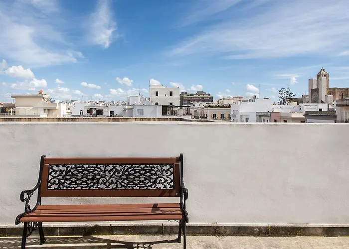 فندق مبيت وإفطار Palazzo Angelelli غالّيبولي